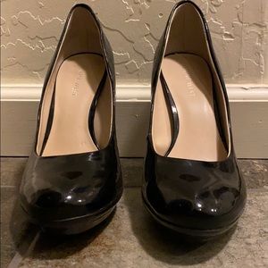 Nine West Patent Pump Heels Size 8
